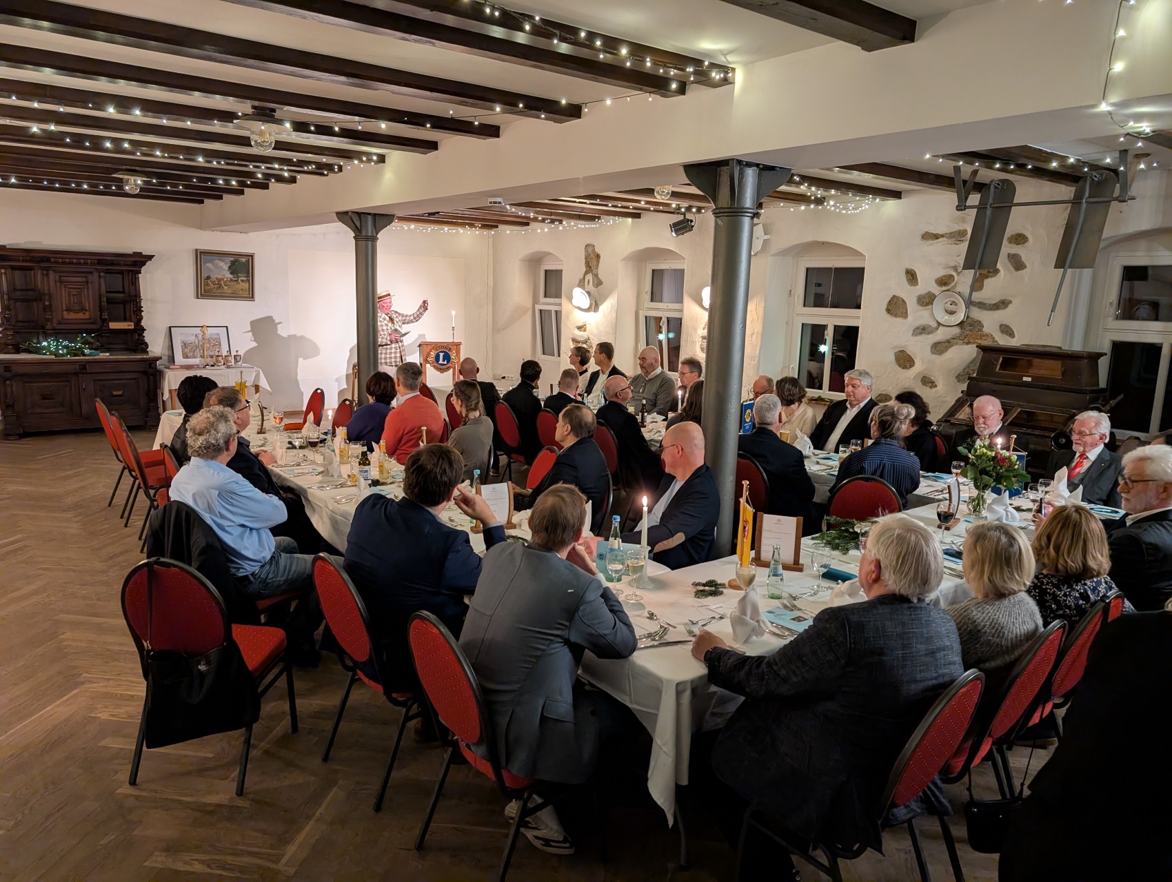 Gemeinsamer Abend zum Weihnachtsganzessen
